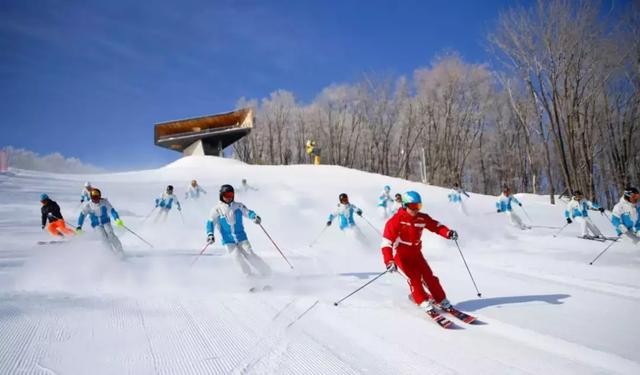 松花湖滑雪防疫最新，安全、健康与乐趣的和谐共存